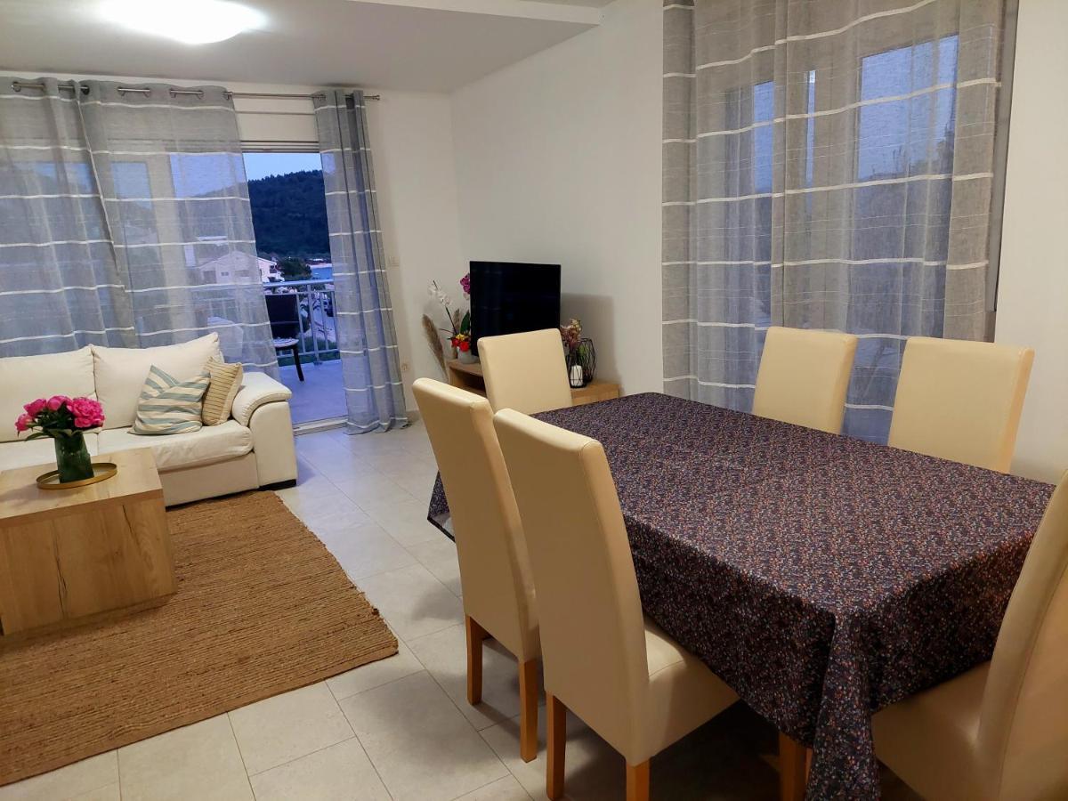Apartment Frana Delux Kremena Εξωτερικό φωτογραφία