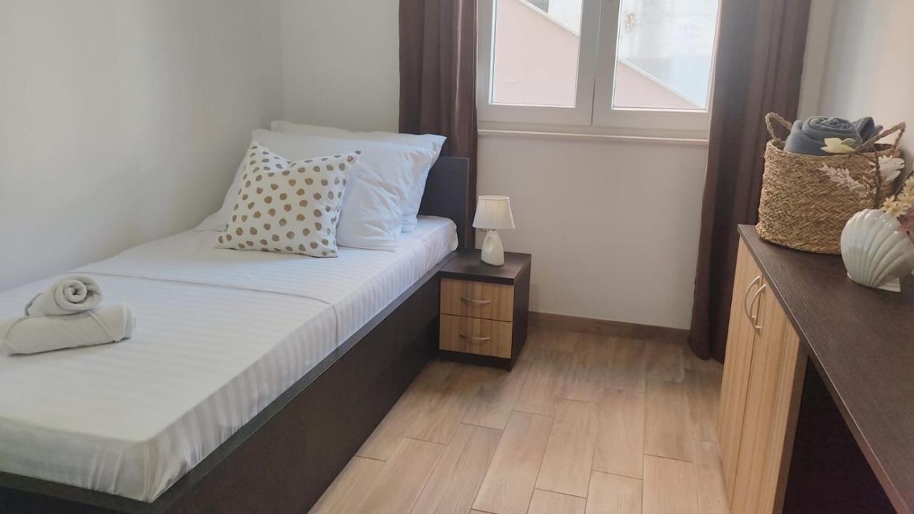 Apartment Frana Delux Kremena Εξωτερικό φωτογραφία